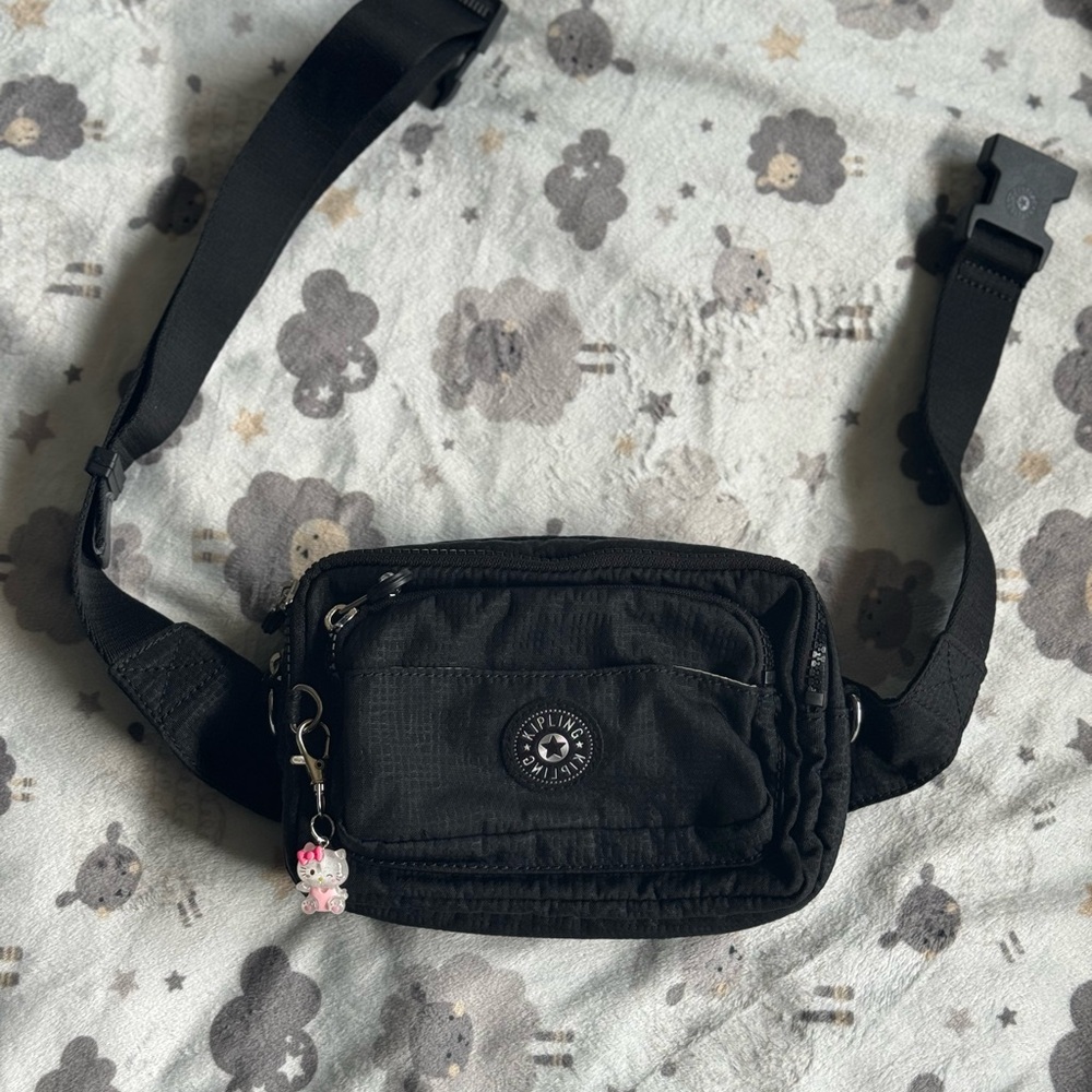 Kipling Black fanny pack and card holder